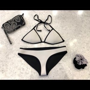 White Triangl bikini